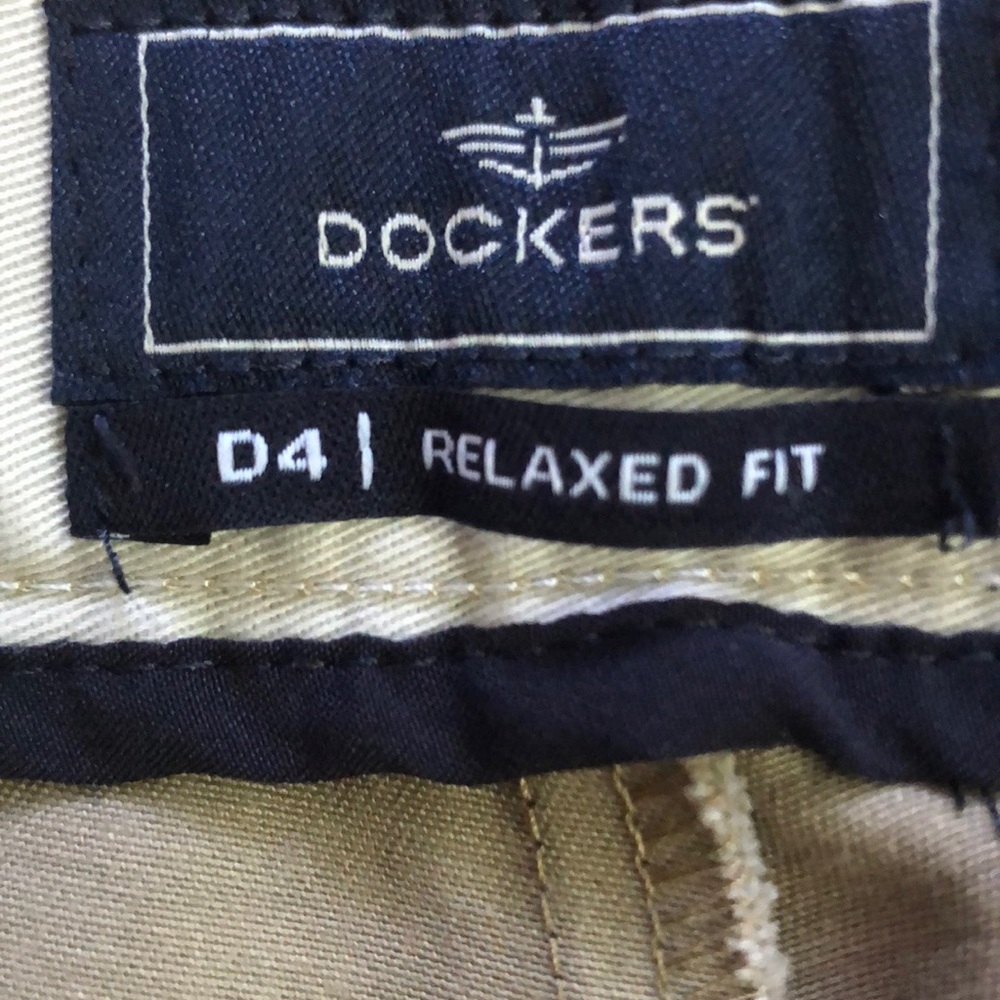 Men’s Dockers - Picture 5 of 8